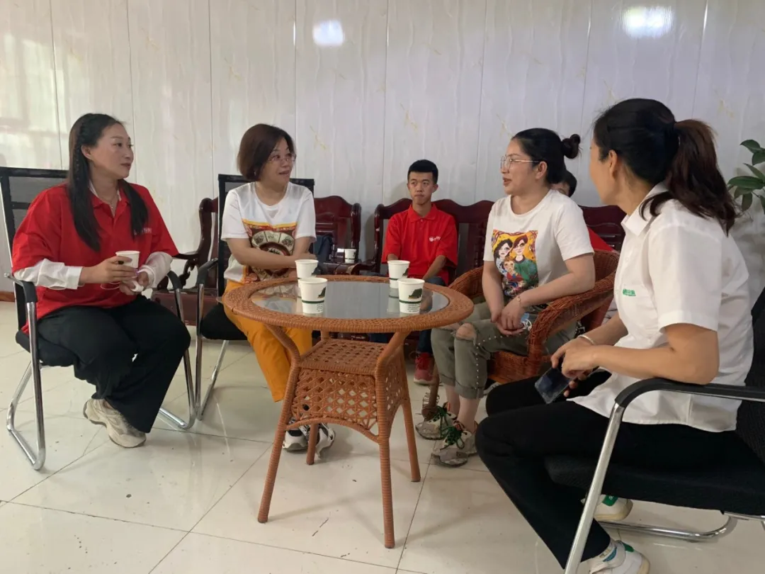 粽香传真情 共筑慧尔梦 | 工会开展端午节一线慰问活动(图7)