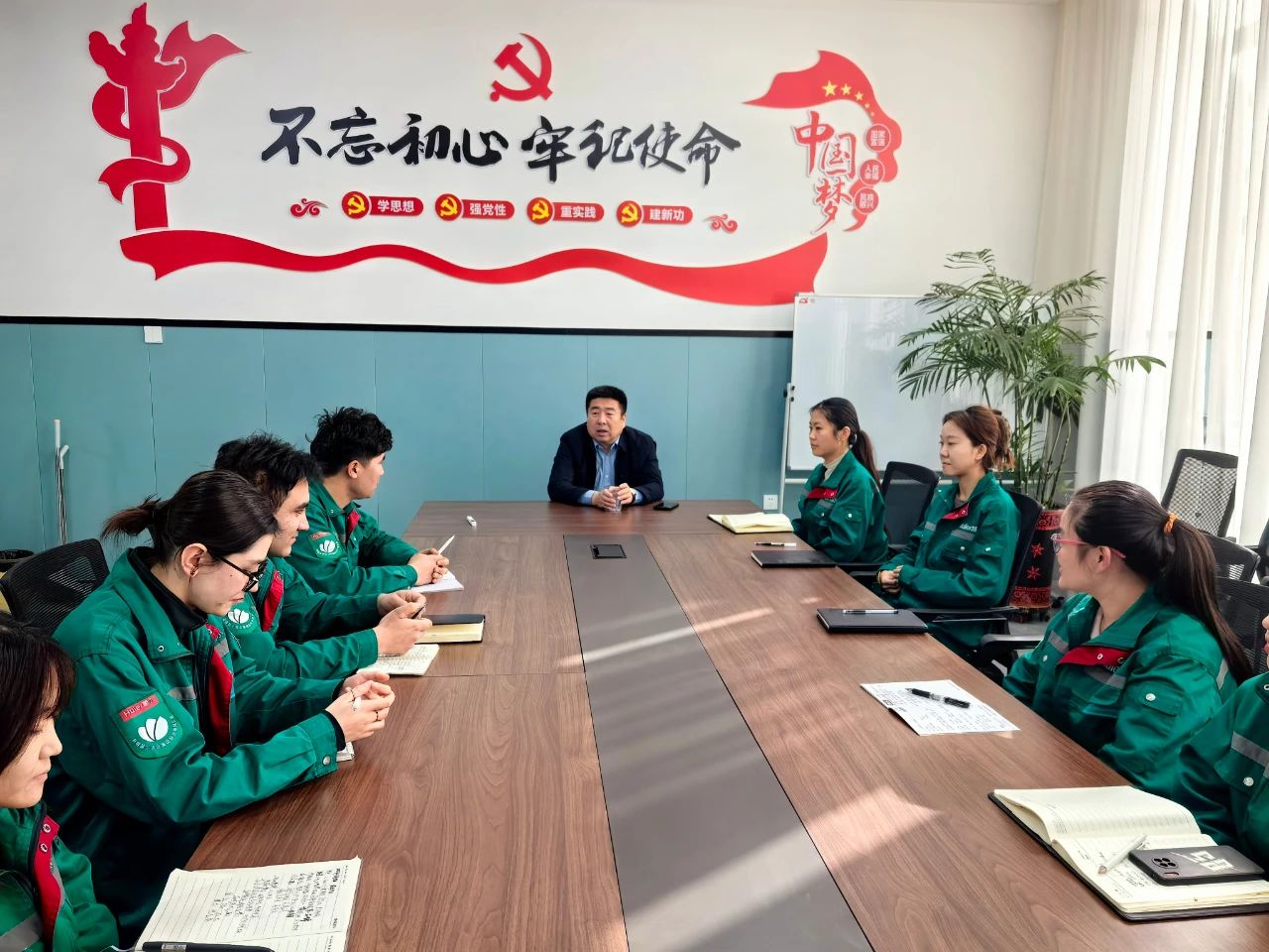 春风送暖聚合力 帮扶指导促发展 | 集团工作小组赴分子公司开展调研慰问工作(图6)